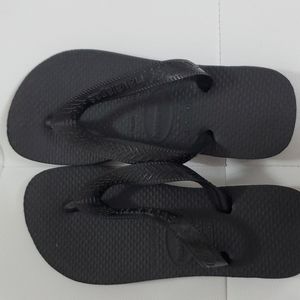 Kids Havaianas thong flip flops